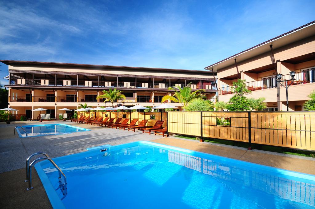 Hotel Maleedee Bay Resort